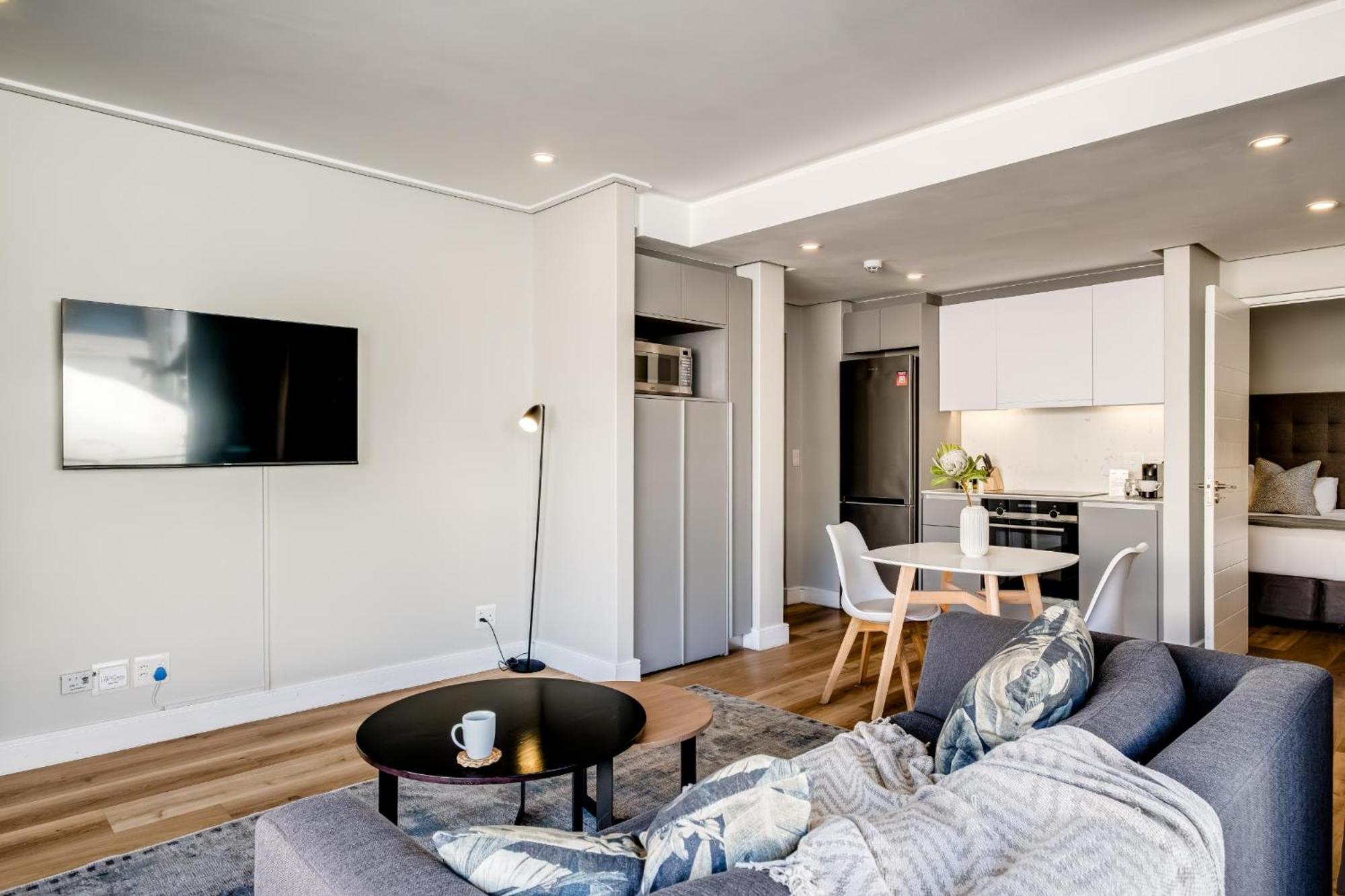 The Bantry Apartment *